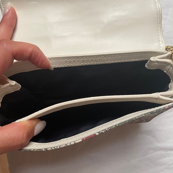 Tory Burch purse - Picture 5 of 5